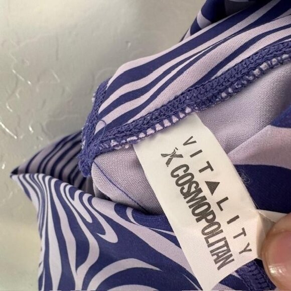 Vitality x Cosmopolitan Leggings Womens Small Purple Blue Swirl High Rise Yoga - Picture 5 of 9